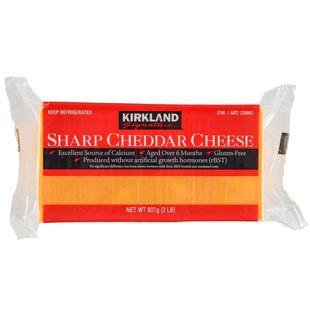 Kirkland Signature Sharp Cheddar 2 lbs